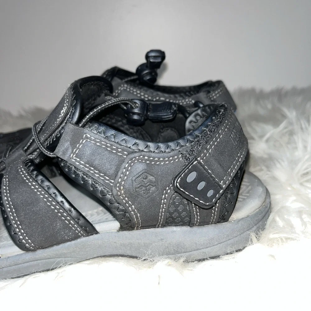 Khombu Travis Waterproof Fisherman Sandals Mens Size 8 M Black Hiking‎ Camping
